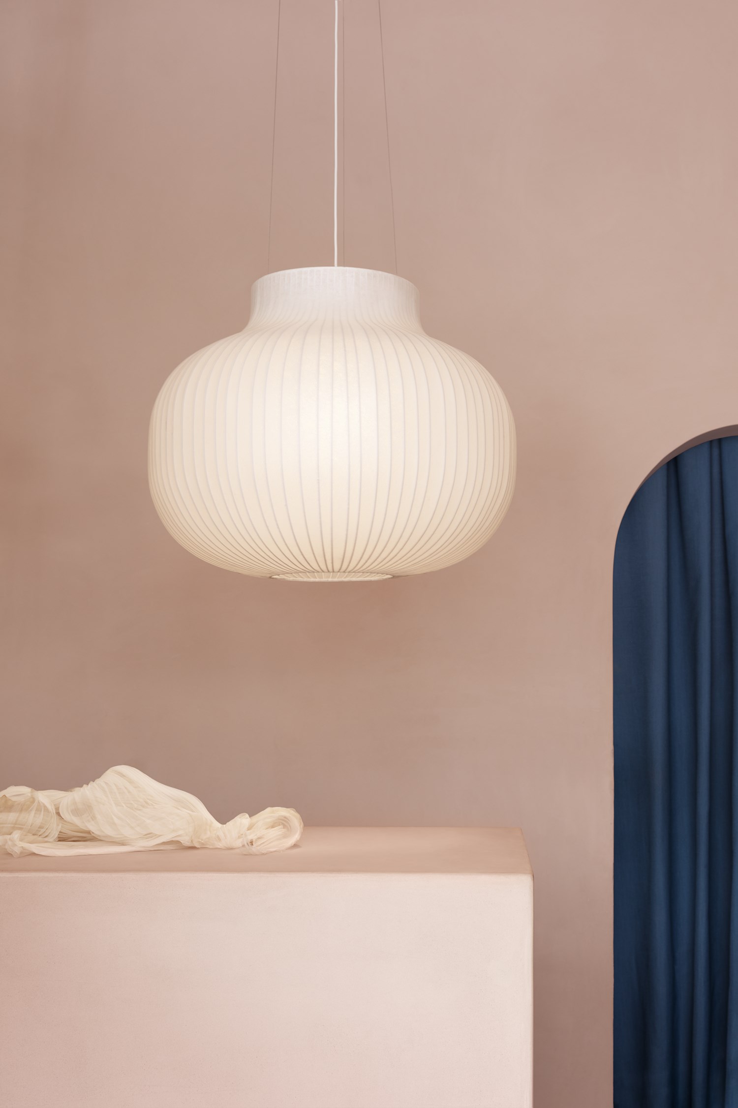 Strand Pendant Lamp Lifestyle Image-2:3 Roll-up image
