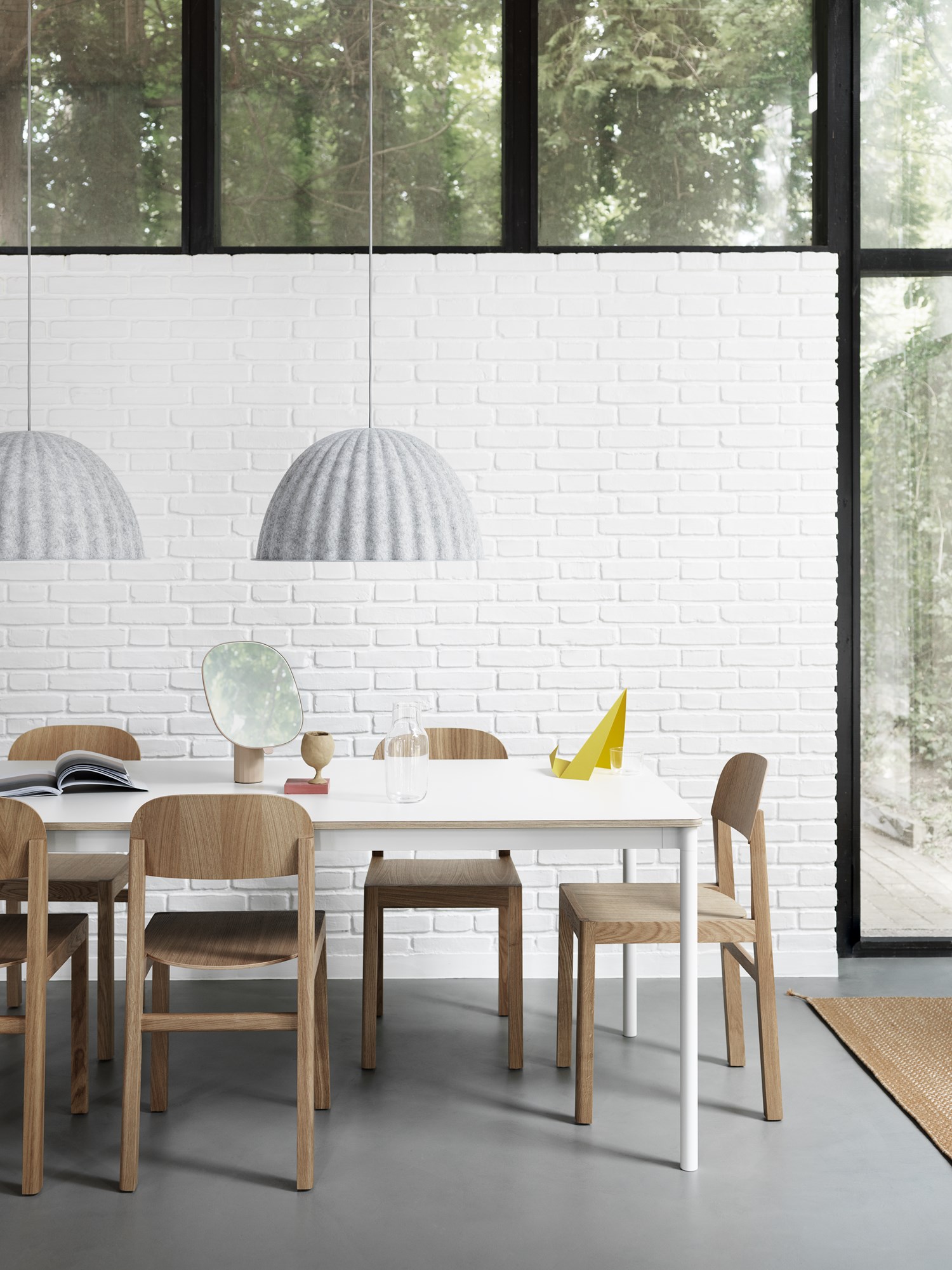 Under-the-bell-55-base-table-workshop-chair-mimic-muuto-org